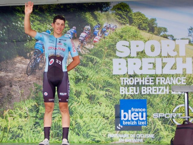 La Sportbreizh 2023 - Trophe France Bleu Breizh Izel : Florian Dauphin vainc le signe indien.