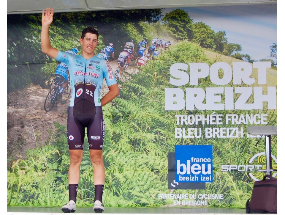 La Sportbreizh 2023 - Trophée France Bleu Breizh Izel : Florian Dauphin vainc le signe indien.